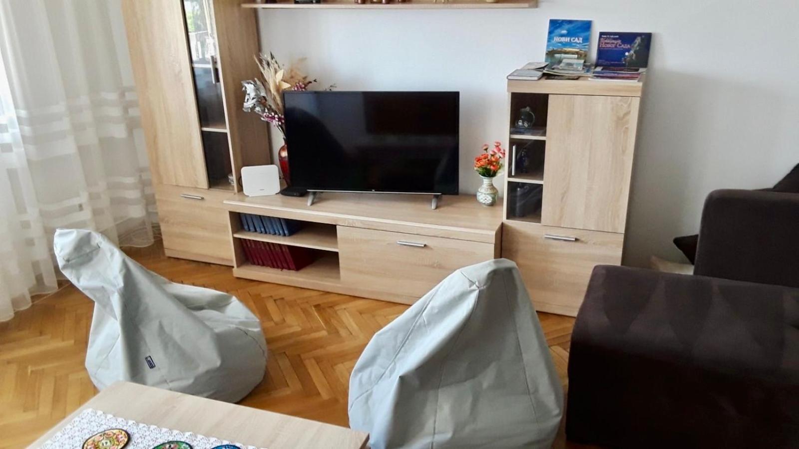 Apartman Bane 021 With A View 诺威萨 外观 照片